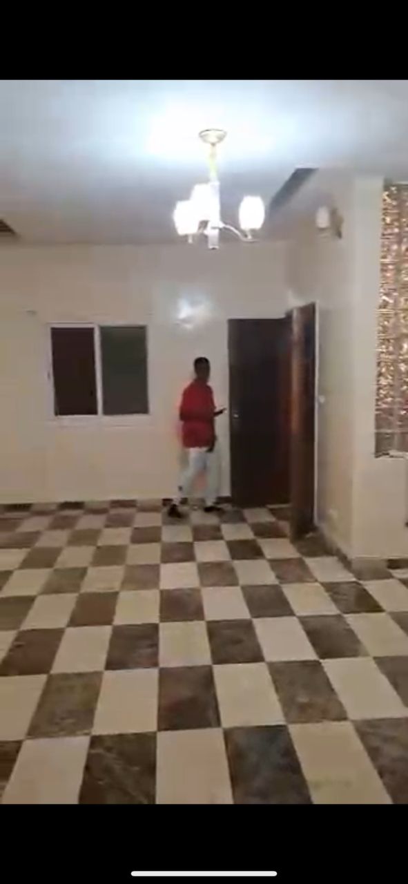 *À LOUER – STUDIO AU RDC – MAMELLES*