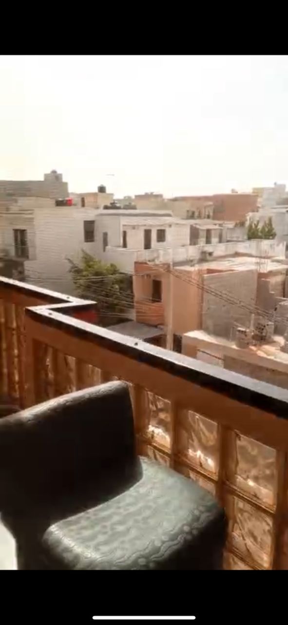 Magnifique Studio vide au 3ᵉ étage à louer