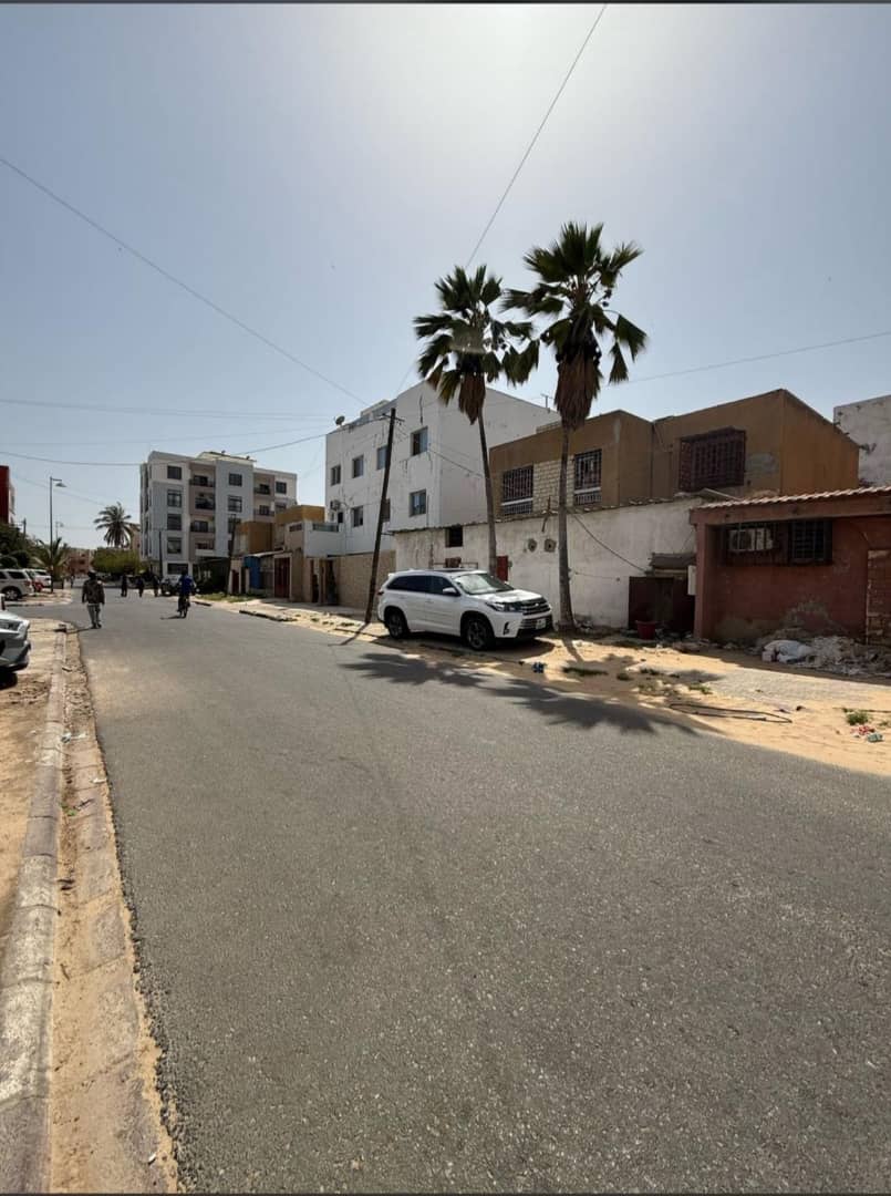 Villa à démolir à Vendre à Centenaire Gibraltar